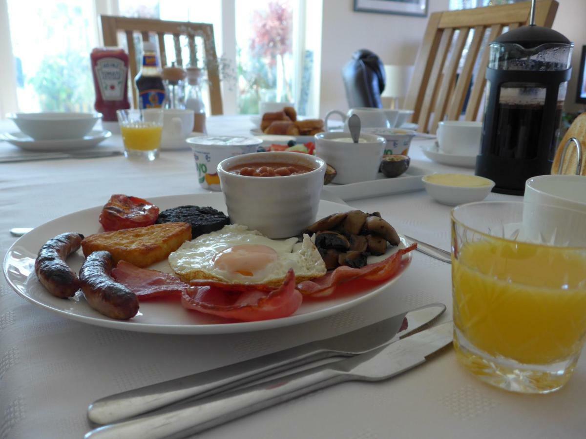 The Olive Tree Bed & Breakfast กอสปอร์ต ภายนอก รูปภาพ